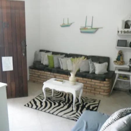 Alebelhinha Residencial Camburi Pousada-3
